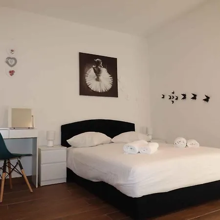 In Porec/istrien 31135 شقة