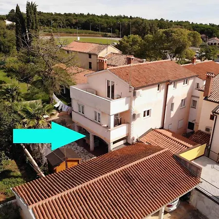 In Porec/istrien 31135 Διαμέρισμα