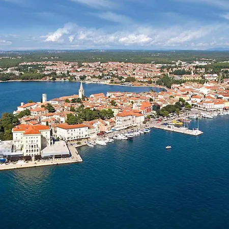 Apartment In Porec/istrien 31135 Porec